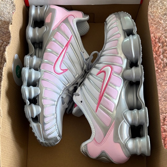 Nike Shoes - New in box Women’s Nike Shox TL Sz 9 men’s 7.5